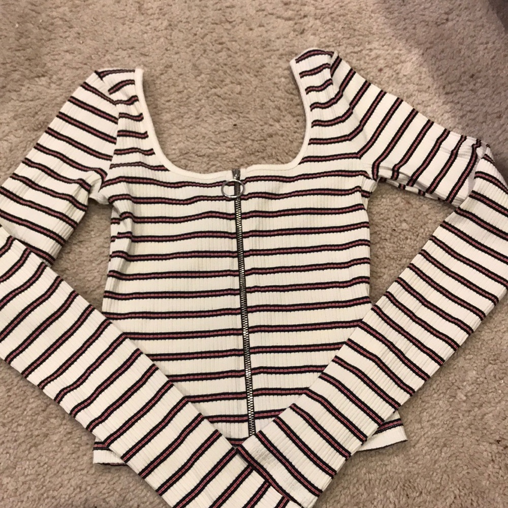 Hollister crop top